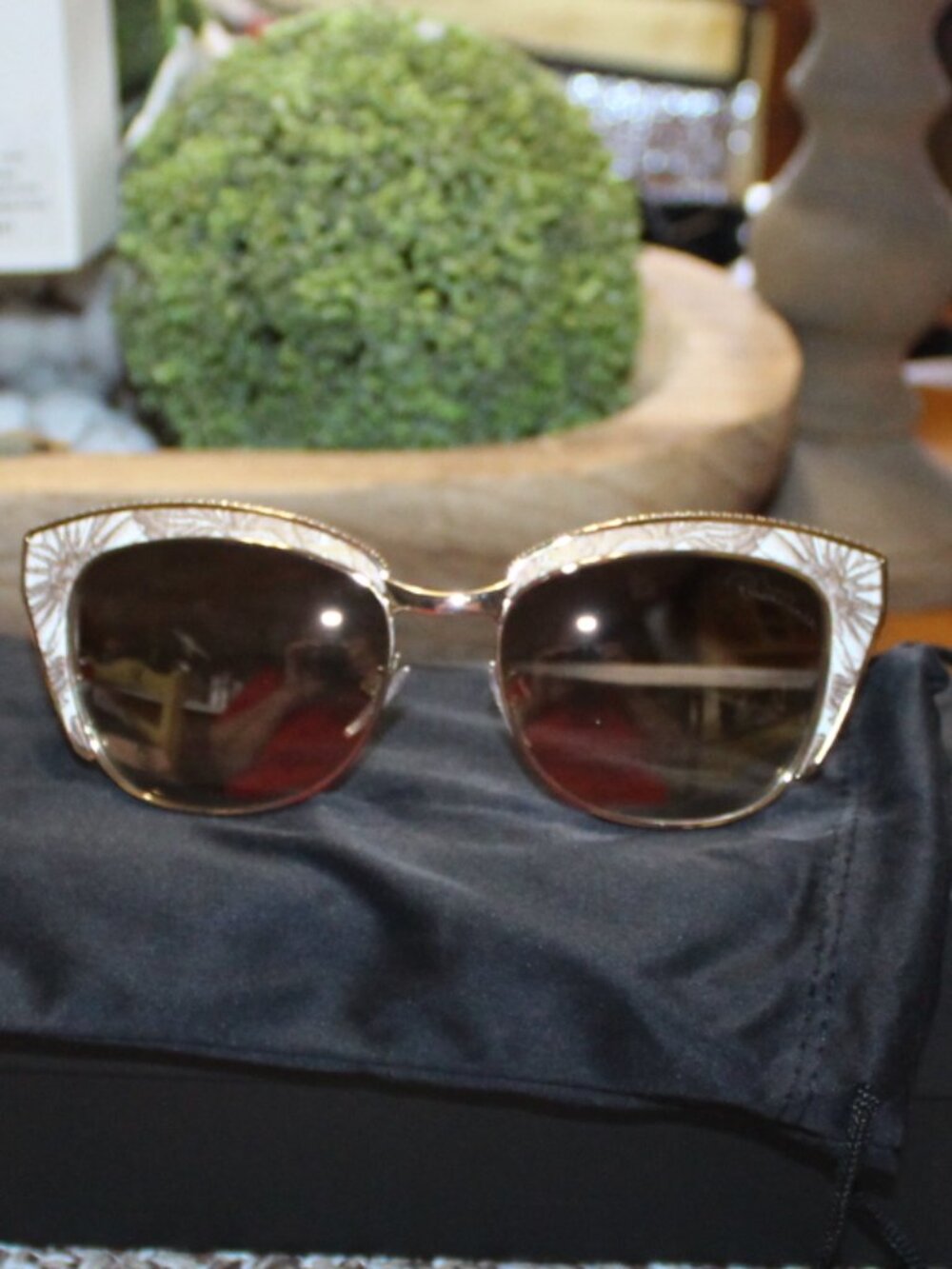 NWOT Roberto Cavalli cat eye laser cut frame 973 S Women's Sunglasses FABULOUS!!